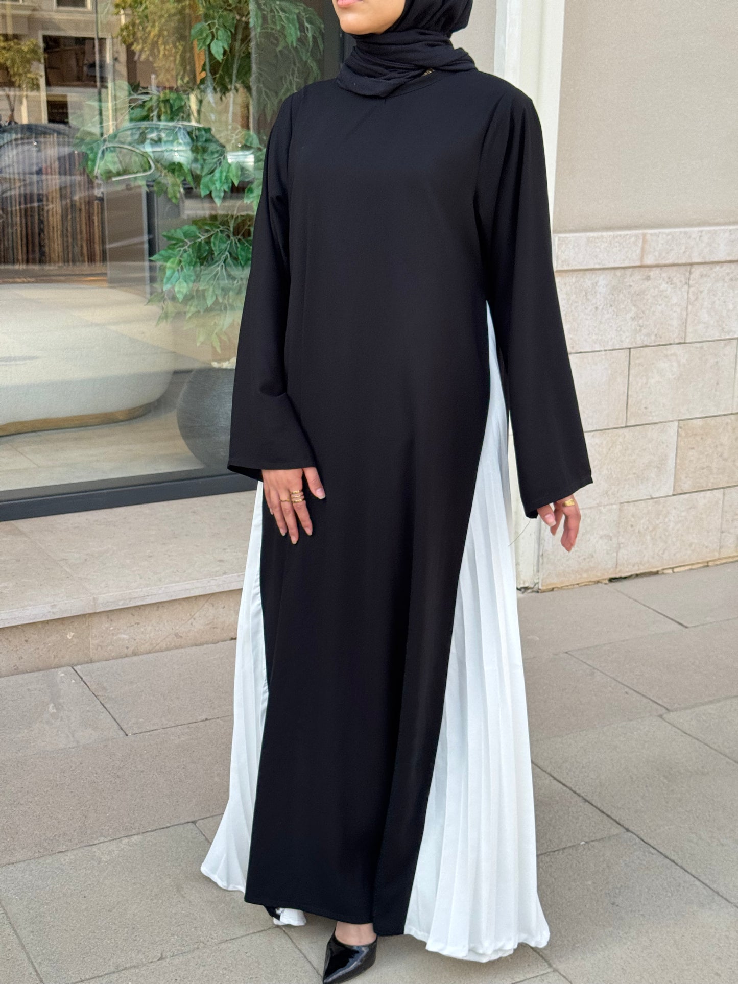 Elegant Abaya