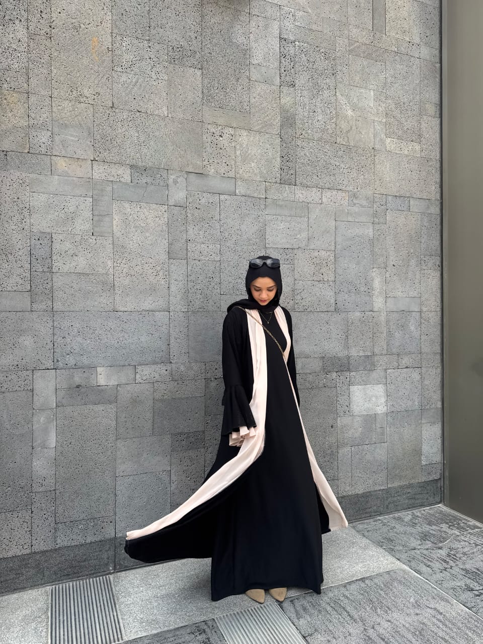 Black Open Abaya