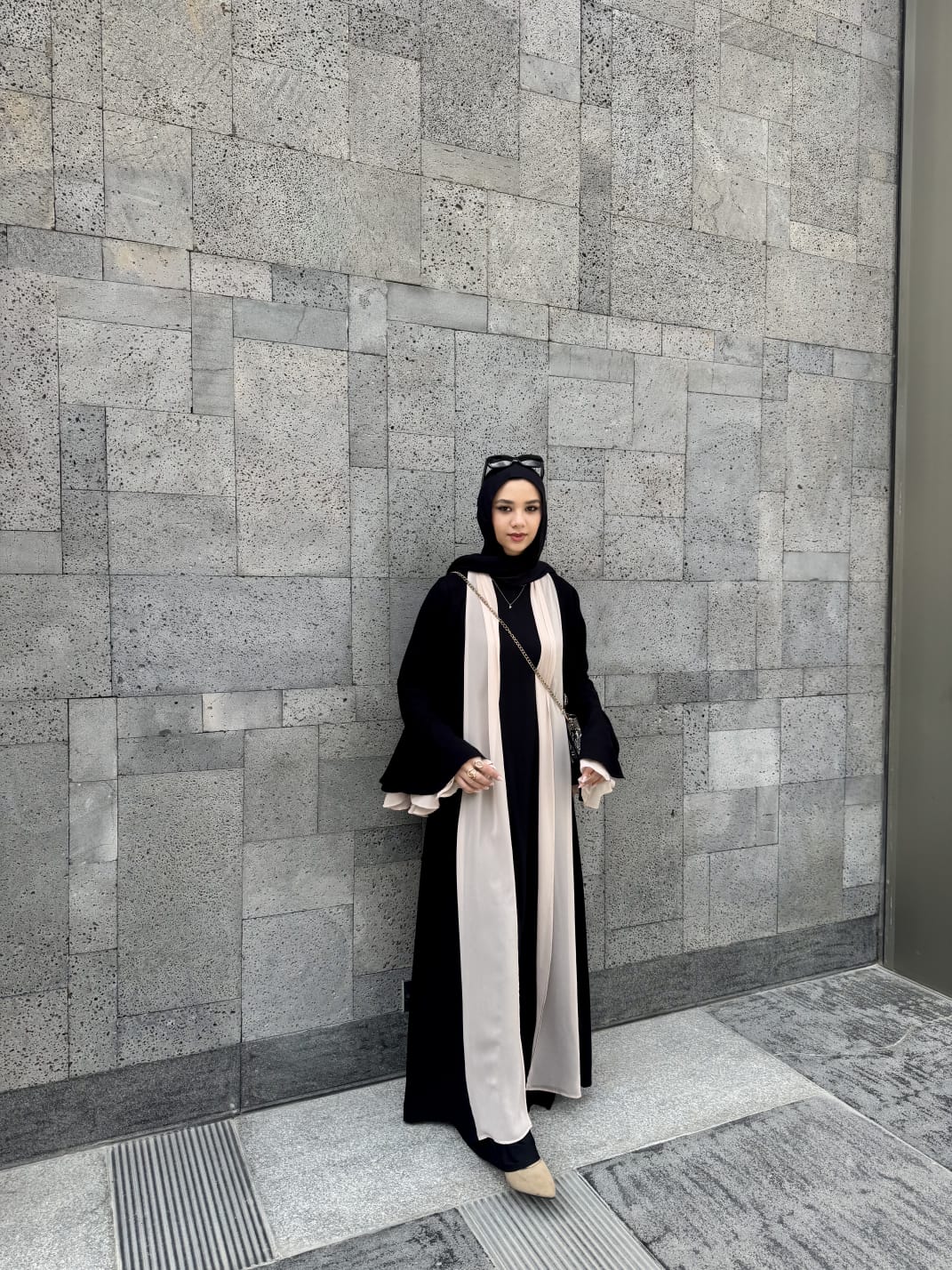 Black Open Abaya