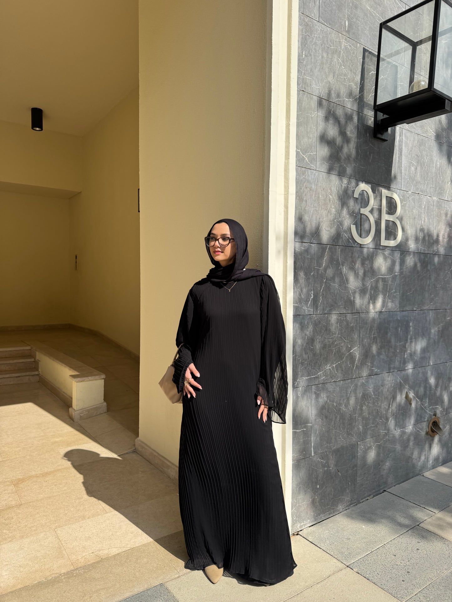 Classic Black Pleated Abaya