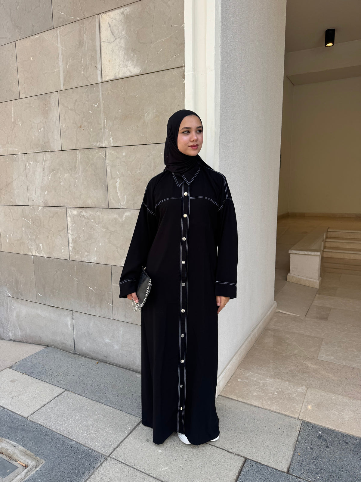 LIORA Abaya